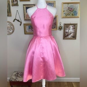 Sherri Hill Vibrant Pink Halter Open Back Cut Out Short Dress Size 2 NWOT